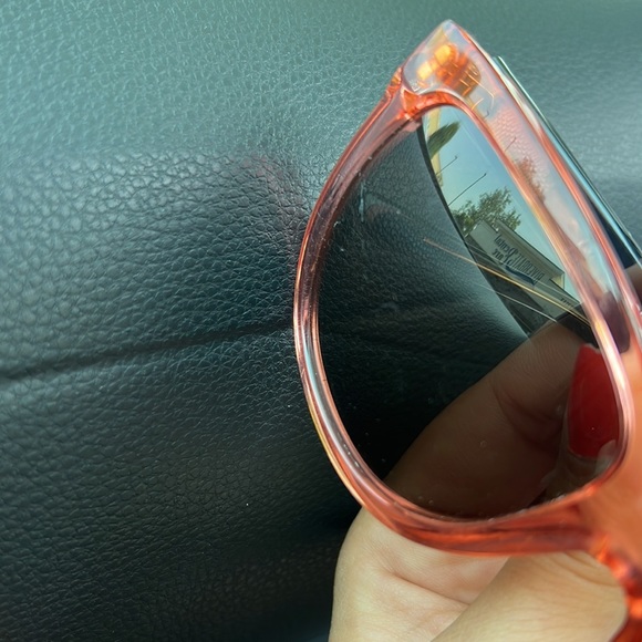 Tory Burch TY7091A Sunglasses in Crystal Poppy/Charcoal/Solid Smoke - Picture 8 of 17